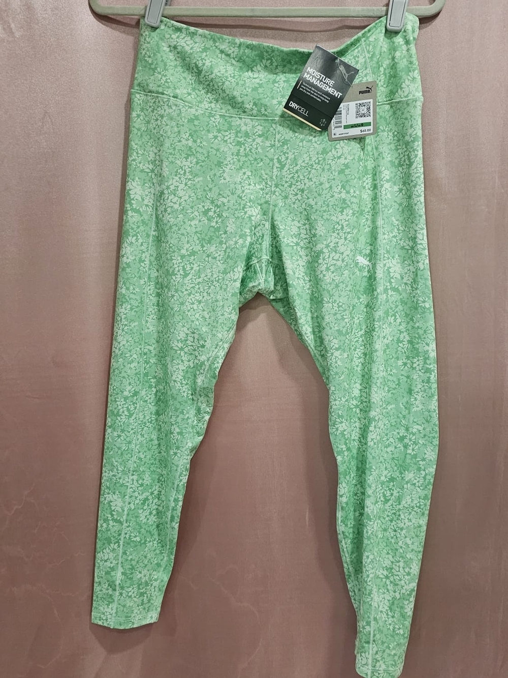 PUMA ESS+ Floral Vibes Leggings in Green